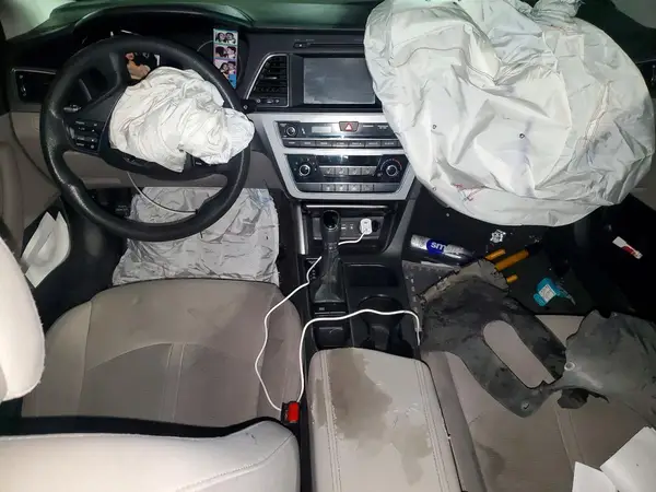 5NPE24AF3GH373458 2016 HYUNDAI SONATA - Image 8