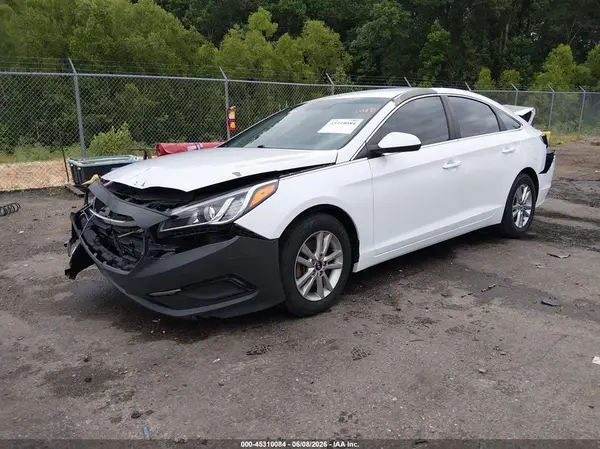 5NPE24AF3GH374688 2016 HYUNDAI SONATA - Image 2