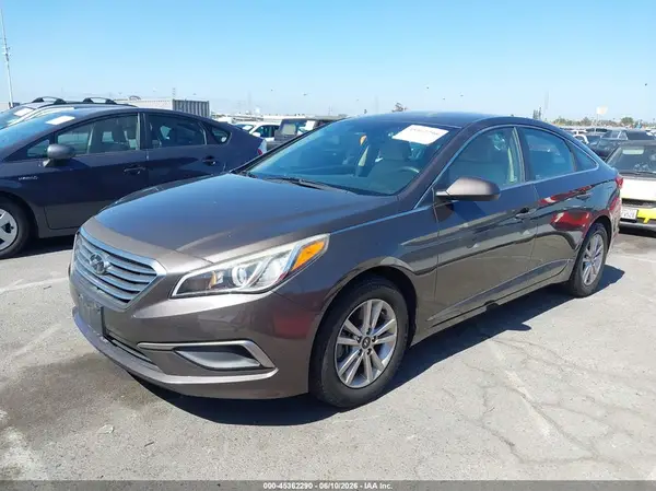 5NPE24AF3GH375971 2016 HYUNDAI SONATA - Image 2