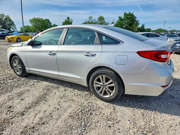 5NPE24AF3GH376425 2016 HYUNDAI SONATA - Image 2