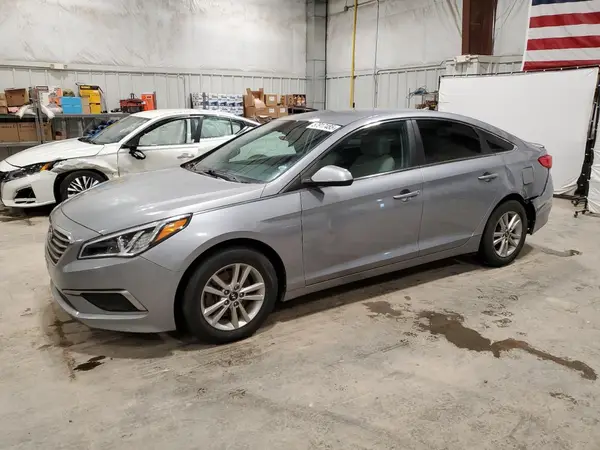 5NPE24AF3GH377042 2016 HYUNDAI SONATA - Image 1