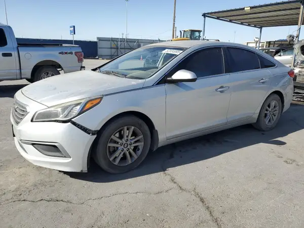5NPE24AF3GH377977 2016 HYUNDAI SONATA - Image 1
