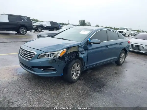 5NPE24AF3GH379471 2016 HYUNDAI SONATA - Image 2