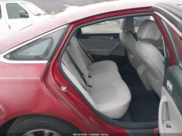 5NPE24AF3GH380538 2016 HYUNDAI SONATA - Image 8