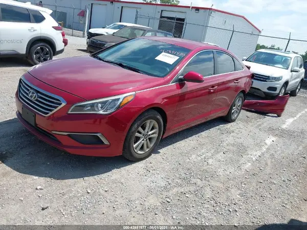 5NPE24AF3GH384427 2016 HYUNDAI SONATA - Image 2