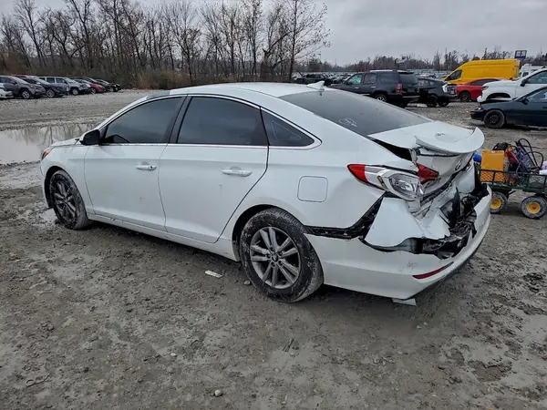 5NPE24AF3GH385772 2016 HYUNDAI SONATA - Image 2