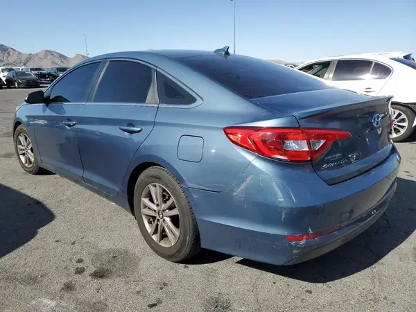 5NPE24AF3GH385903 2016 HYUNDAI SONATA - Image 2