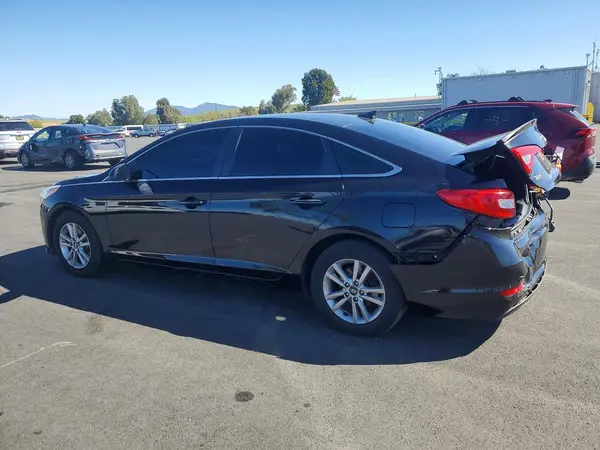 5NPE24AF3GH389174 2016 HYUNDAI SONATA - Image 2
