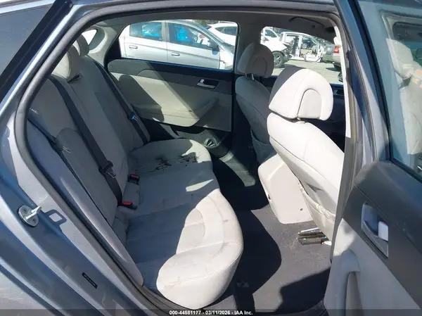 5NPE24AF3GH395699 2016 HYUNDAI SONATA - Image 8