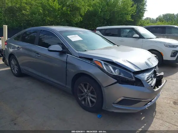 5NPE24AF3GH398733 2016 HYUNDAI SONATA - Image 1