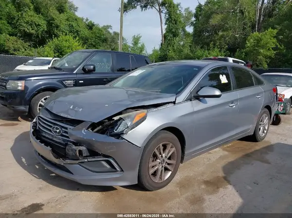 5NPE24AF3GH398733 2016 HYUNDAI SONATA - Image 2