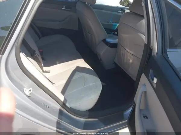 5NPE24AF3GH401081 2016 HYUNDAI SONATA - Image 8