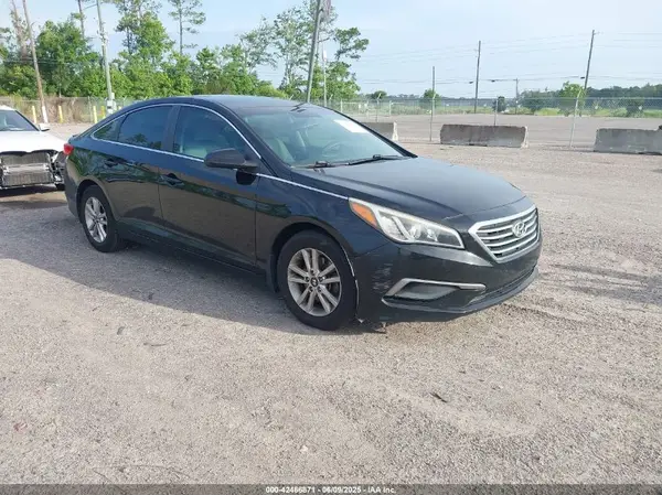 5NPE24AF3GH402053 2016 HYUNDAI SONATA - Image 1