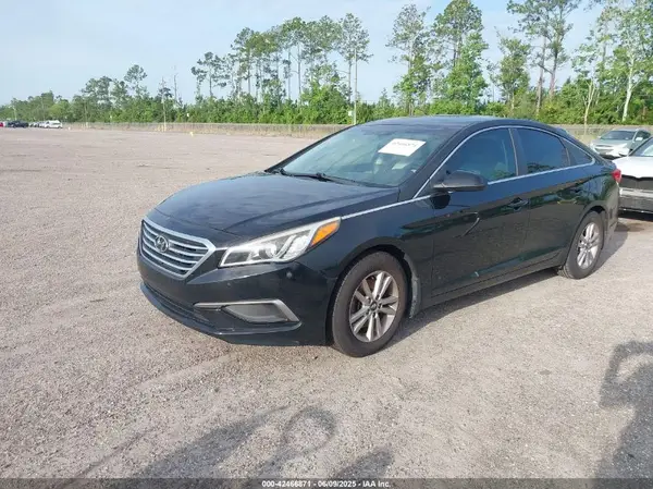 5NPE24AF3GH402053 2016 HYUNDAI SONATA - Image 2