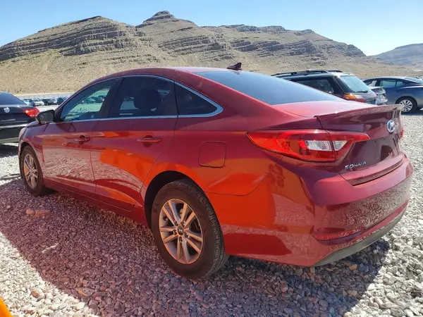 5NPE24AF3GH402151 2016 HYUNDAI SONATA - Image 2