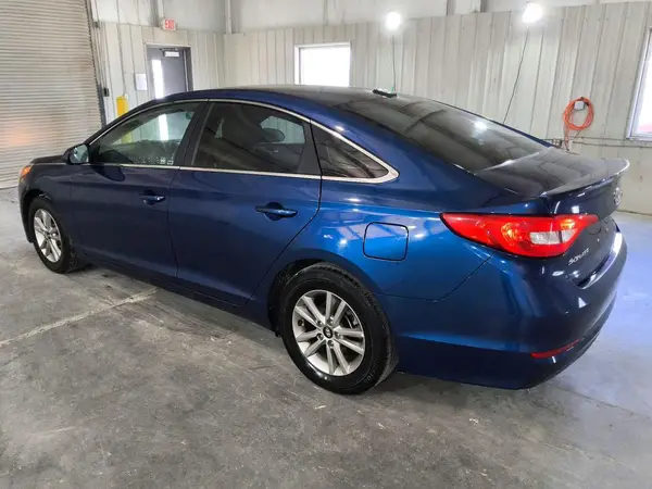 5NPE24AF3GH404725 2016 HYUNDAI SONATA - Image 2