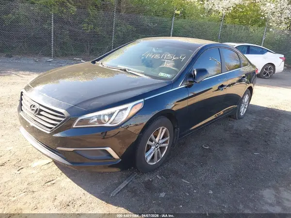 5NPE24AF3GH407981 2016 HYUNDAI SONATA - Image 2
