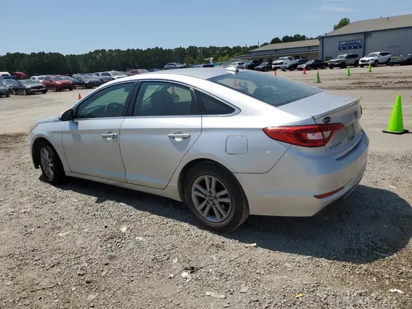 5NPE24AF3GH411495 2016 HYUNDAI SONATA - Image 2