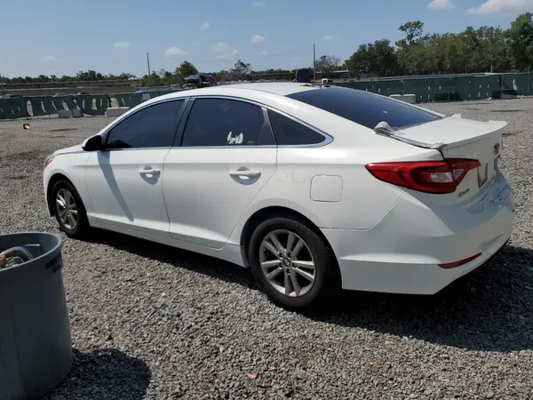 5NPE24AF3GH412775 2016 HYUNDAI SONATA - Image 2