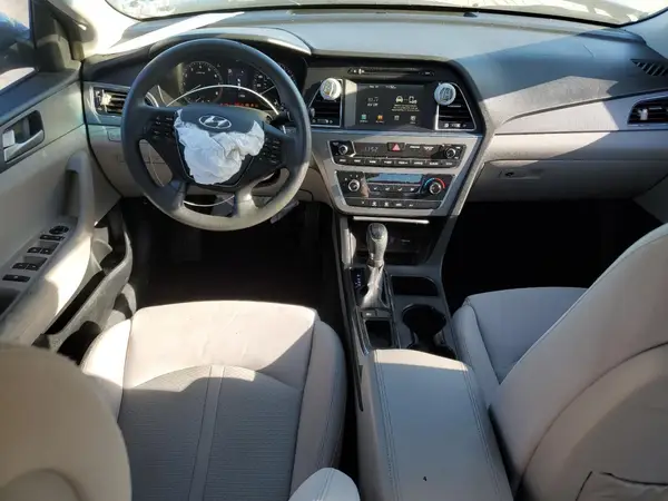 5NPE24AF3HH440187 2017 HYUNDAI SONATA - Image 8