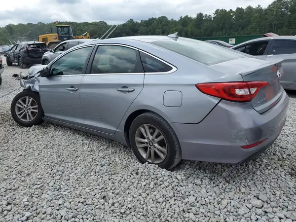 5NPE24AF3HH443526 2017 HYUNDAI SONATA - Image 2
