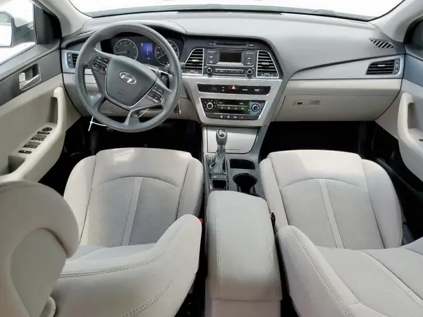 5NPE24AF3HH443882 2017 HYUNDAI SONATA - Image 8