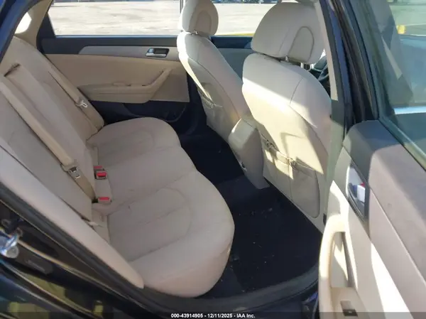 5NPE24AF3HH446054 2017 HYUNDAI SONATA - Image 8