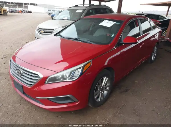 5NPE24AF3HH447303 2017 HYUNDAI SONATA - Image 2