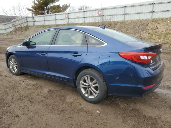 5NPE24AF3HH447429 2017 HYUNDAI SONATA - Image 2