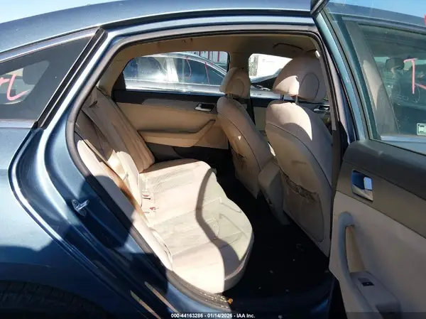 5NPE24AF3HH452761 2017 HYUNDAI SONATA - Image 8