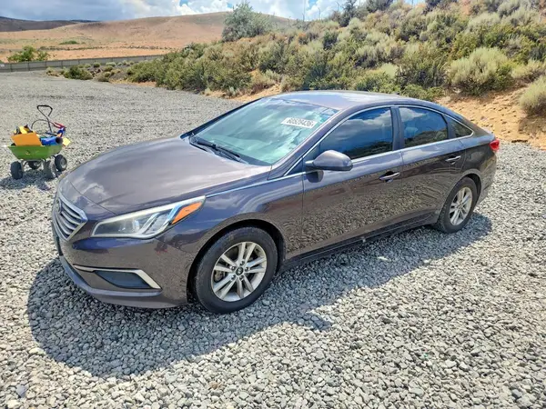 5NPE24AF3HH453120 2017 HYUNDAI SONATA - Image 1