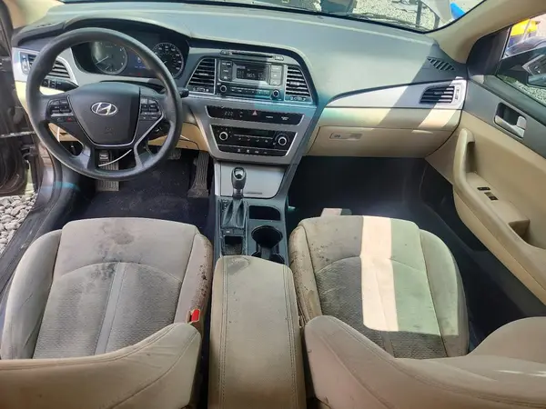 5NPE24AF3HH453120 2017 HYUNDAI SONATA - Image 8