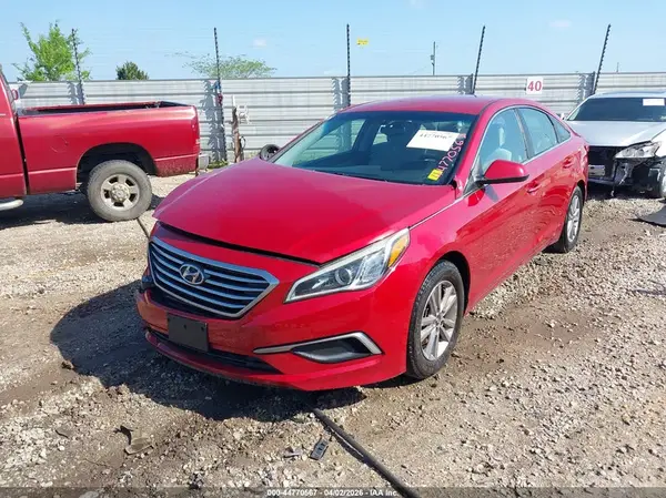 5NPE24AF3HH454204 2017 HYUNDAI SONATA - Image 2