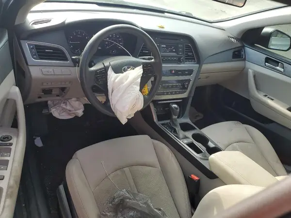 5NPE24AF3HH454543 2017 HYUNDAI SONATA - Image 8