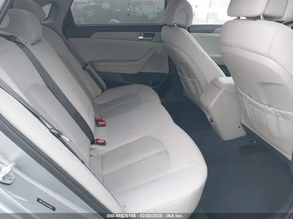 5NPE24AF3HH461041 2017 HYUNDAI SONATA - Image 8