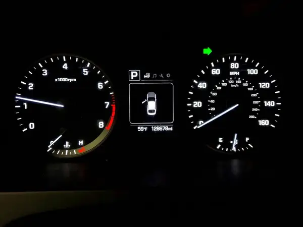 5NPE24AF3HH461458 2017 HYUNDAI SONATA - Image 8