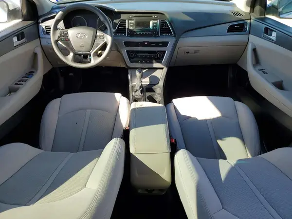 5NPE24AF3HH462349 2017 HYUNDAI SONATA - Image 8