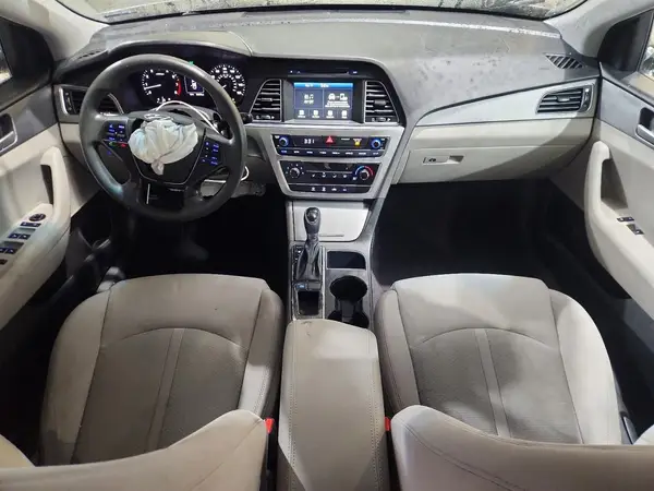 5NPE24AF3HH463047 2017 HYUNDAI SONATA - Image 8
