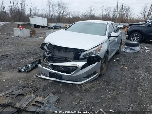 5NPE24AF3HH466238 2017 HYUNDAI SONATA - Image 2
