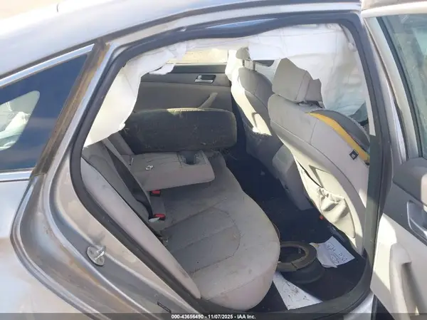 5NPE24AF3HH467941 2017 HYUNDAI SONATA - Image 8