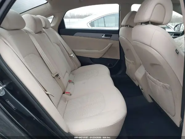 5NPE24AF3HH469317 2017 HYUNDAI SONATA - Image 8