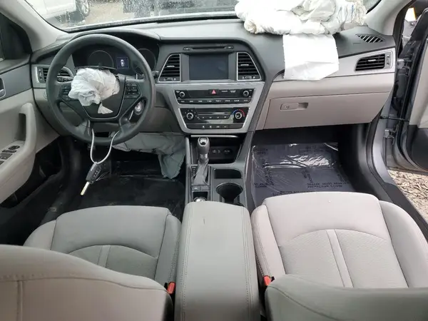 5NPE24AF3HH474646 2017 HYUNDAI SONATA - Image 8