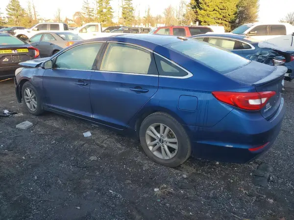 5NPE24AF3HH474677 2017 HYUNDAI SONATA - Image 2