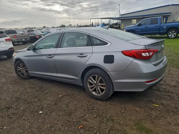 5NPE24AF3HH474825 2017 HYUNDAI SONATA - Image 2