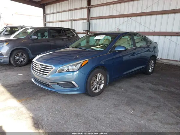 5NPE24AF3HH478034 2017 HYUNDAI SONATA - Image 2