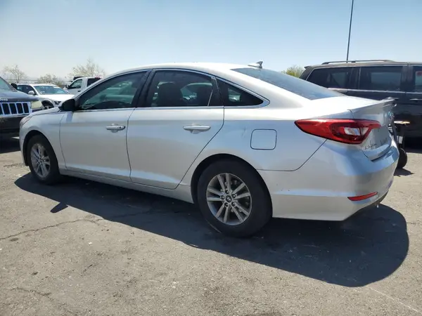 5NPE24AF3HH479541 2017 HYUNDAI SONATA - Image 2