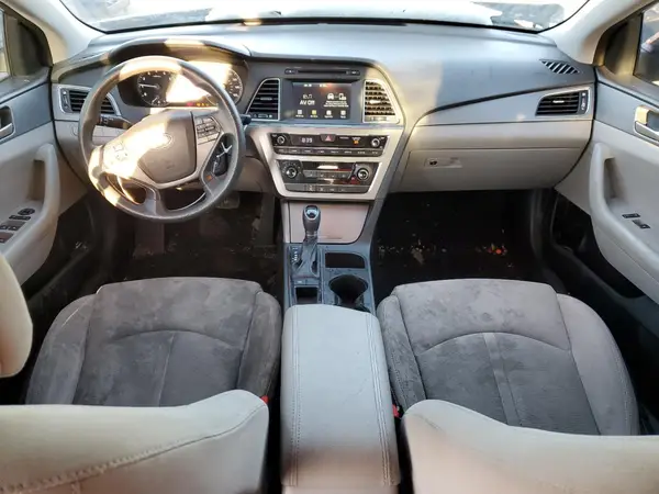 5NPE24AF3HH479751 2017 HYUNDAI SONATA - Image 8