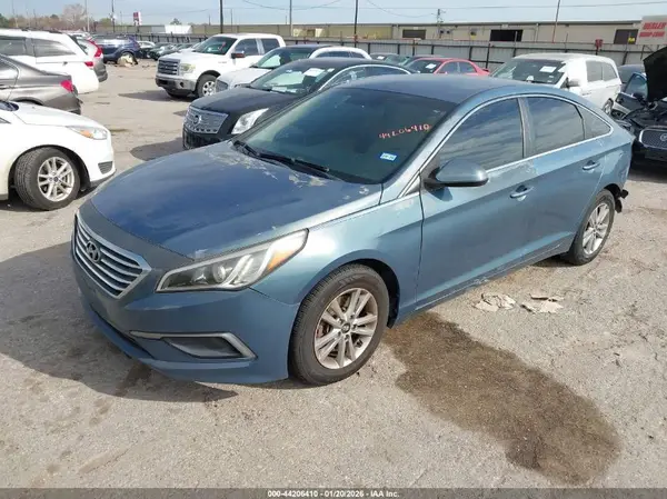 5NPE24AF3HH483444 2017 HYUNDAI SONATA - Image 2