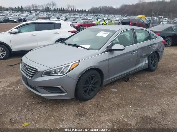 5NPE24AF3HH483685 2017 HYUNDAI SONATA - Image 2