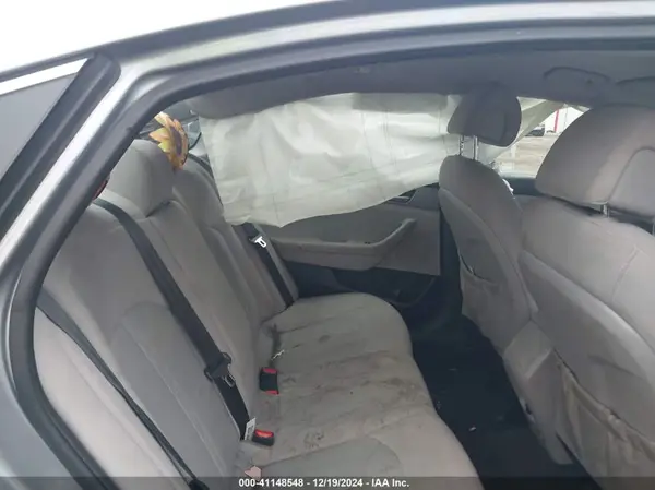 5NPE24AF3HH483685 2017 HYUNDAI SONATA - Image 8
